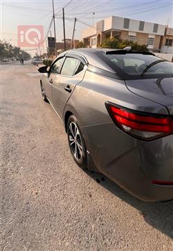 نیسان سێنترا